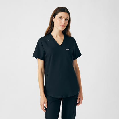 WOMEN'S - Landau Forward Women's 2-Pocket V-Neck Top